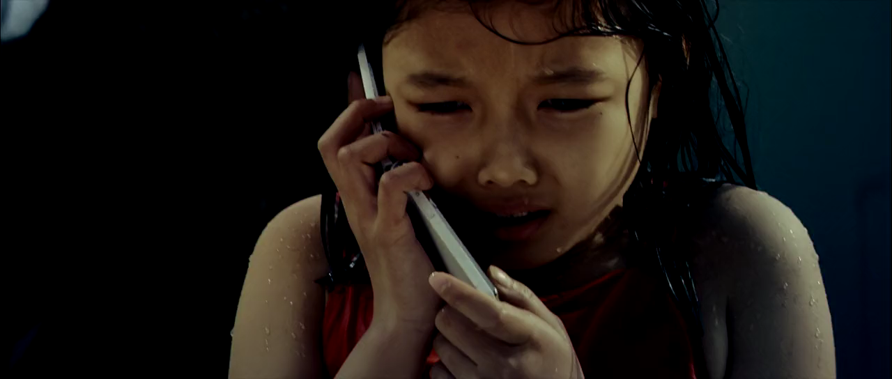 해운대 Tidal.Wave.2009.KOREAN.720p.BluRay.H264.AAC-VXT.mp4_005535285.png