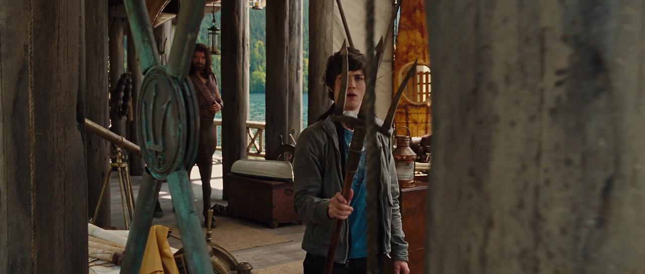 퍼시잭슨과 번개도둑 Percy.Jackson.&.the.Olympians.2010.1080p.BDRip.H264.AAC-KiNGDOM.mp4_002649302.png