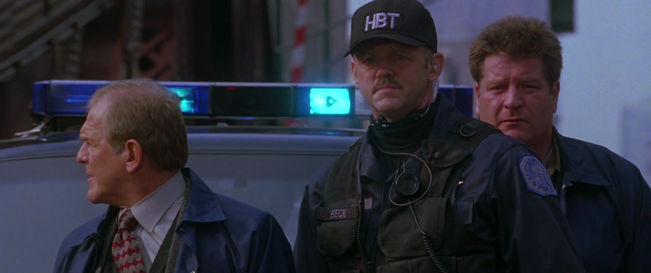 네고시에이터 The.Negotiator.1998.720p.BRRip.x264-x0r.mkv_003725312.png