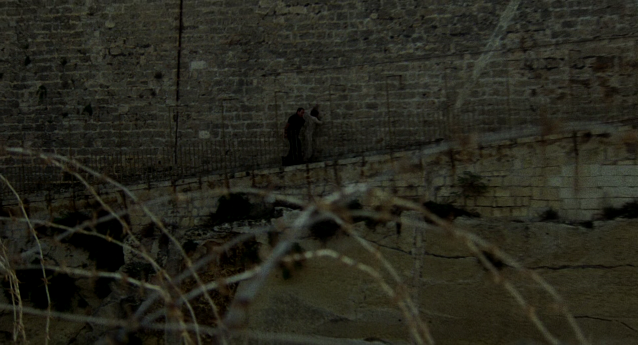 미드나잇 익스프레스 Midnight.Express.1978.1080p.BluRay.x265-RARBG.mp4_006704906.png