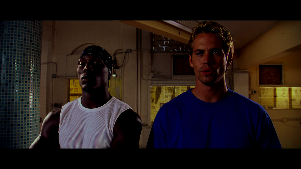2.Fast.2.Furious.2003.2160p.4K.BluRay.x265.10bit.AAC5.1.mkv_004173003.png