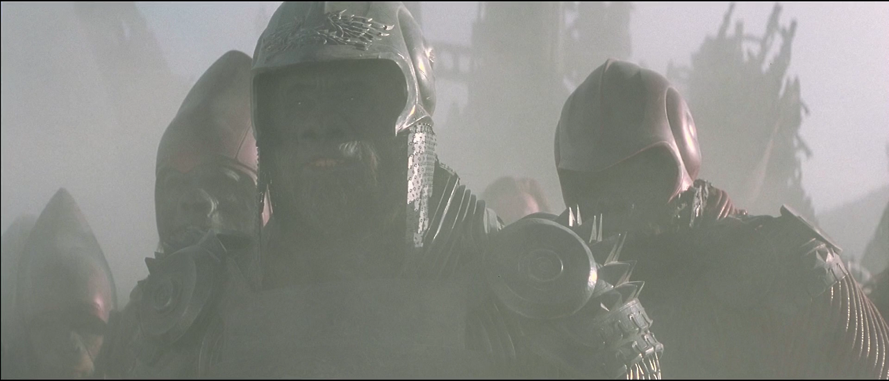 2001 Planet.Of.The.Apes.2001.1080p.BluRay.x264-SPARKS.mkv_005857194.png