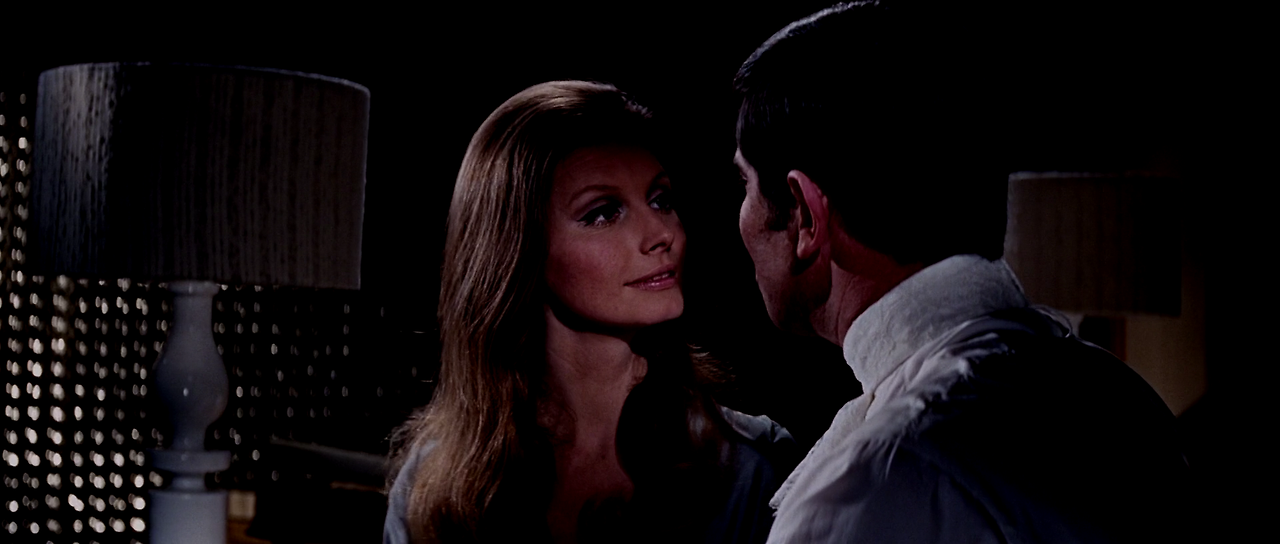 1969 - On.Her.Majesty's.Secret.Service.1080p.BluRay.DTS..HighCode.mkv_004383379.png