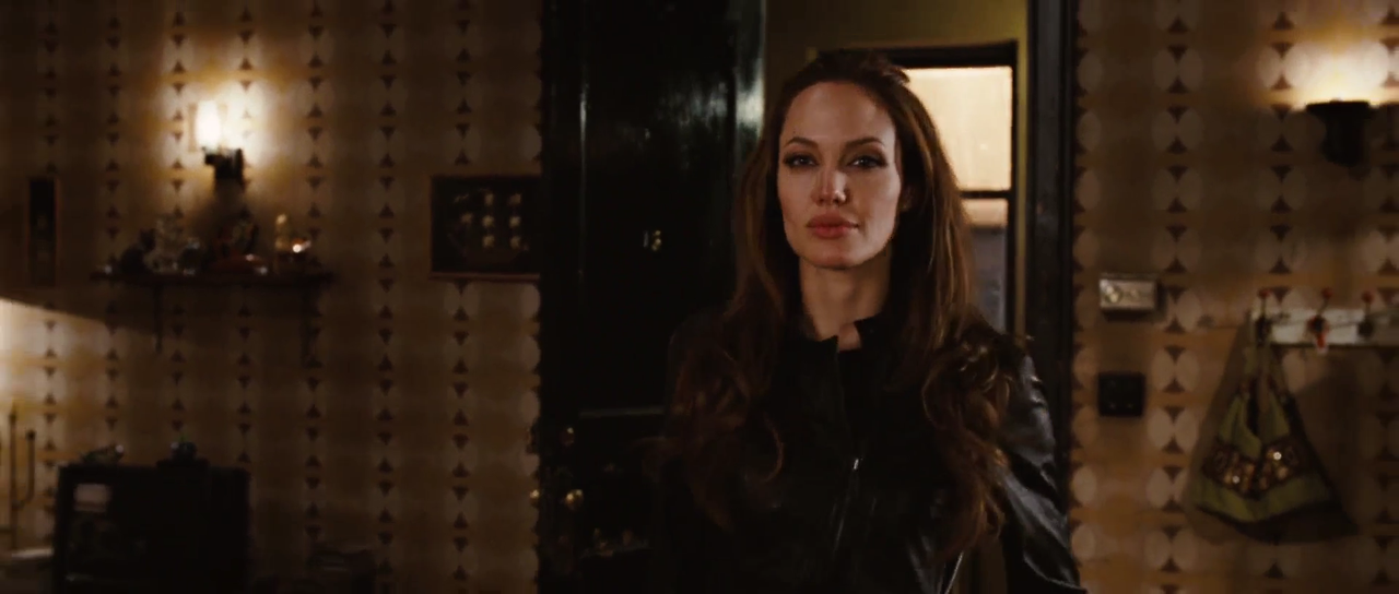 원티드 Wanted.2008.1080p.BluRay.H264.AAC-RARBG.mp4_003797172.png