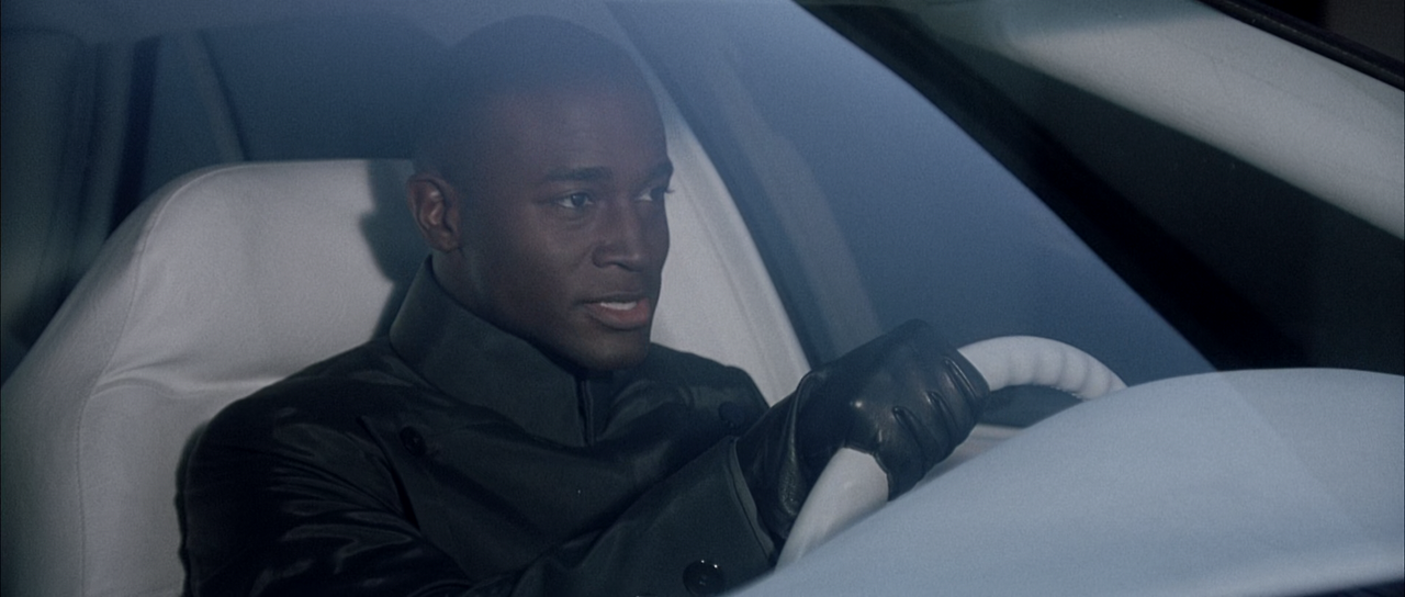 이퀄리브리엄 Equilibrium.2002.1080p.BluRay.x265.TrueHD-SAMPA.mkv_001540330.png