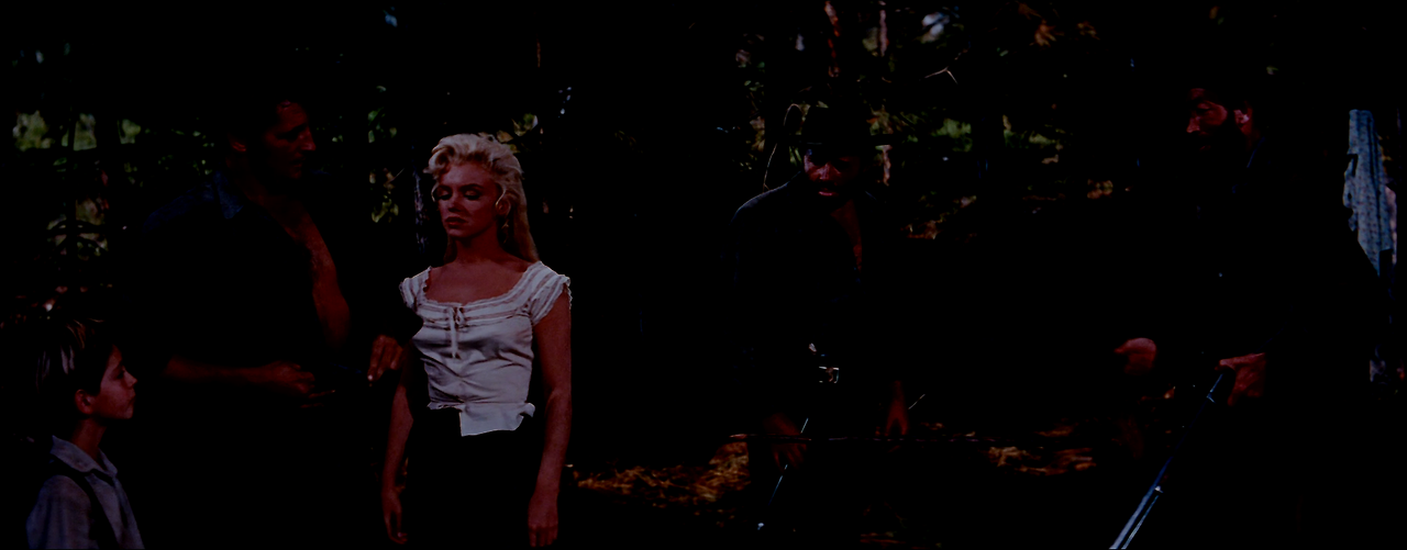 River.Of.No.Return.1954.1080p.BluRay.x264-CiNEFiLE.mkv_003737150.png