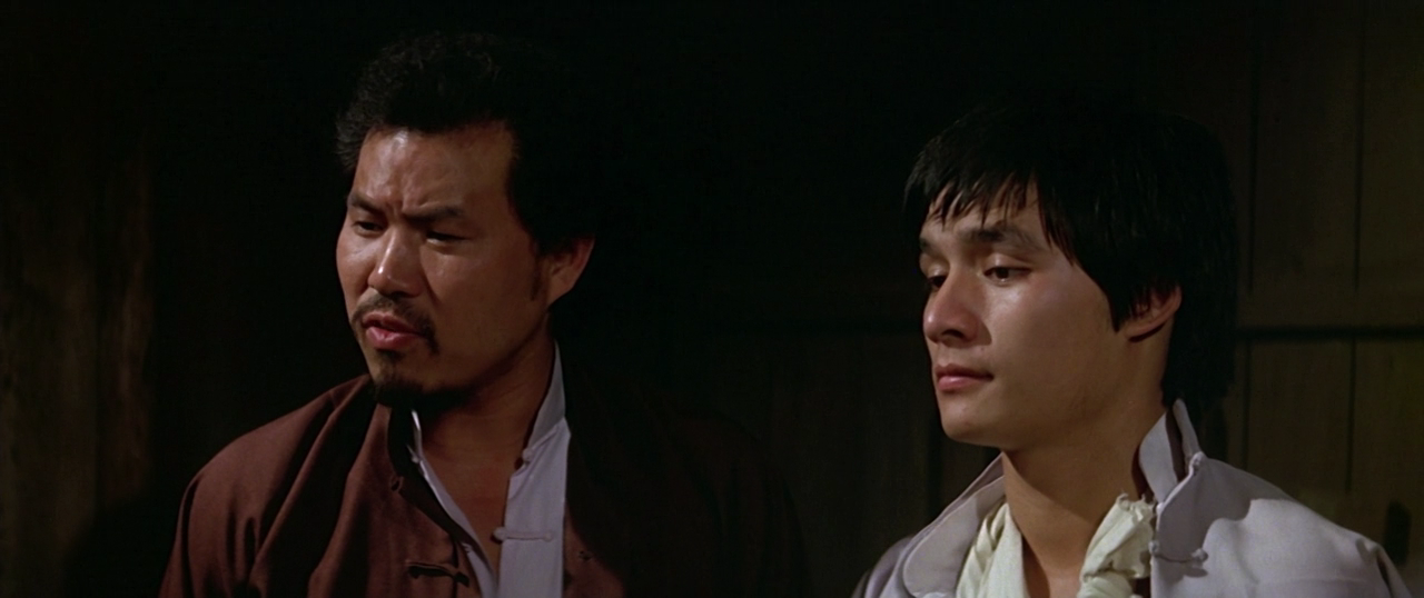 채리불소자.The.New.Shaolin.Boxers.1976.720p.BluRay.x264-BiPOLAR.mkv_002103760.png
