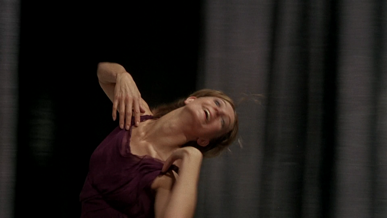 Isadora.1968.1080p.BluRay.x264-SONiDO.mkv_001314333.png