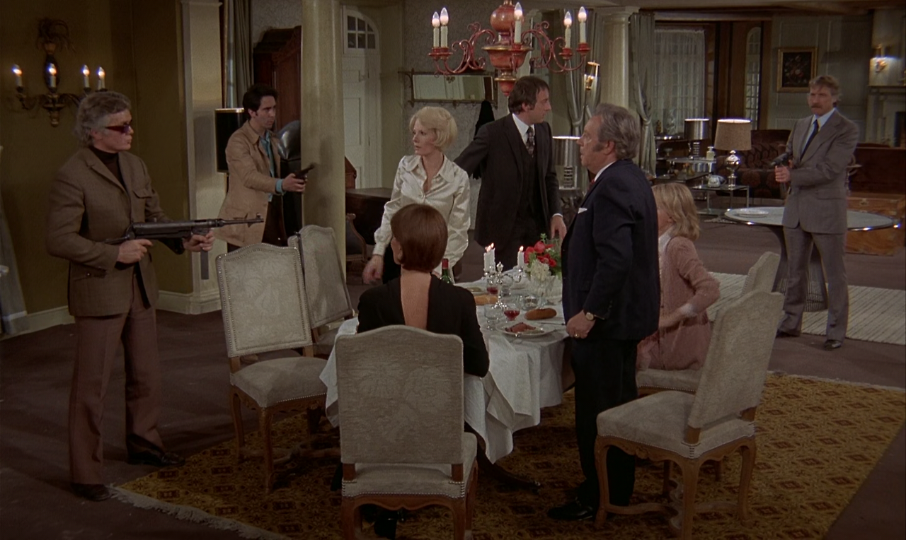 The Discreet Charm of the Bourgeoisie 1972 (1080p Bluray x265 HEVC 10bit AAC 2.0 French Tigole).mkv_005834292.png