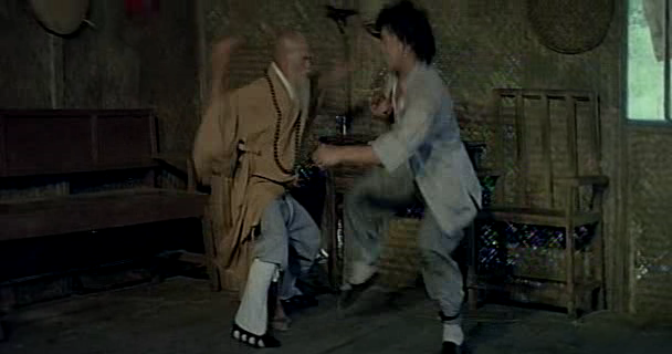 불장나한권.The.Buddhist.Fist.1979.DVDRip.XViD-GREiD.avi_004303203.png