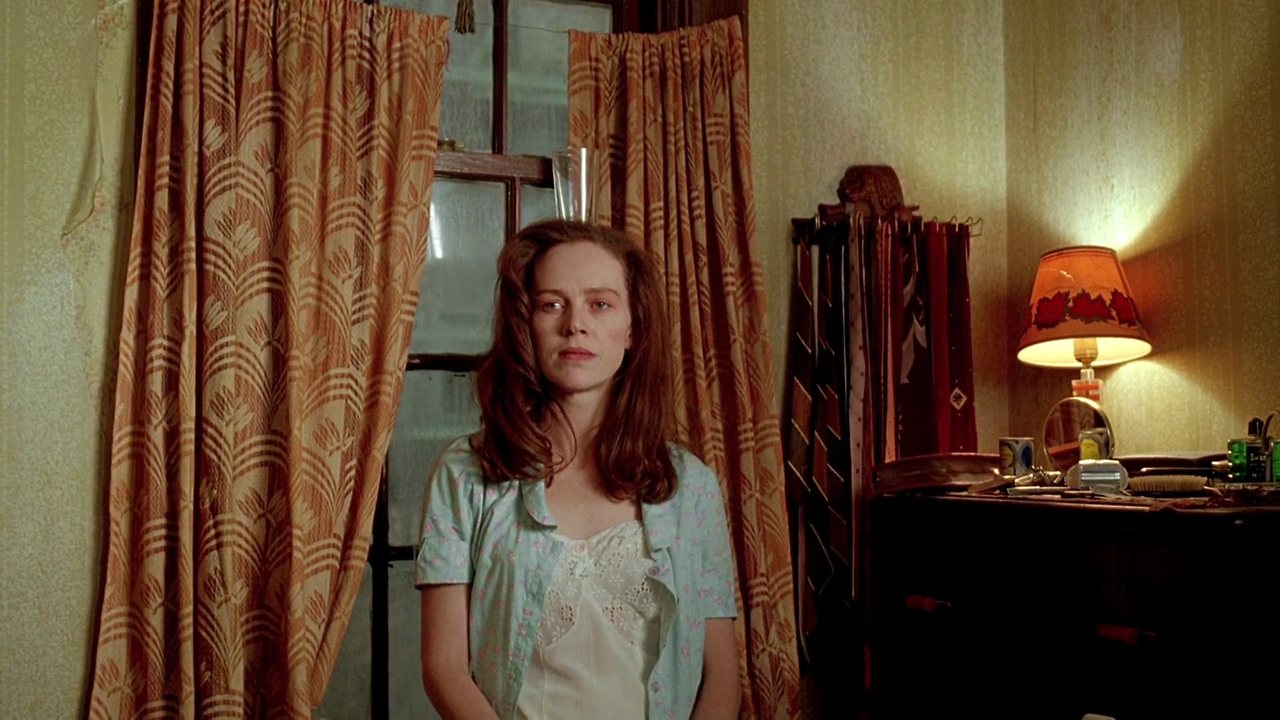 네이키드 런치 Naked.Lunch.1991.1080p.BluRay.x264.anoXmous.mp4_002613071.png