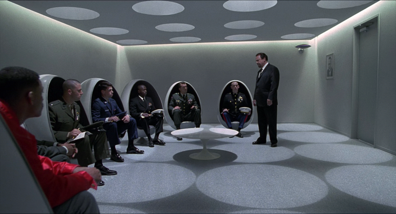 Men_in_Black_(1997)_RM4K_(1080p_BluRay_x265_HEVC_10bit_AAC_5.1_Tigole).mkv_0 (8).png