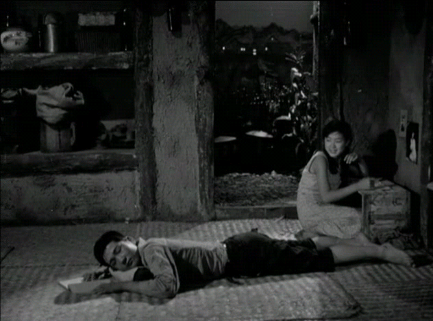 1959년.구름은 흘러도,김영옥,최남현,엄앵란.avi_010151684.png