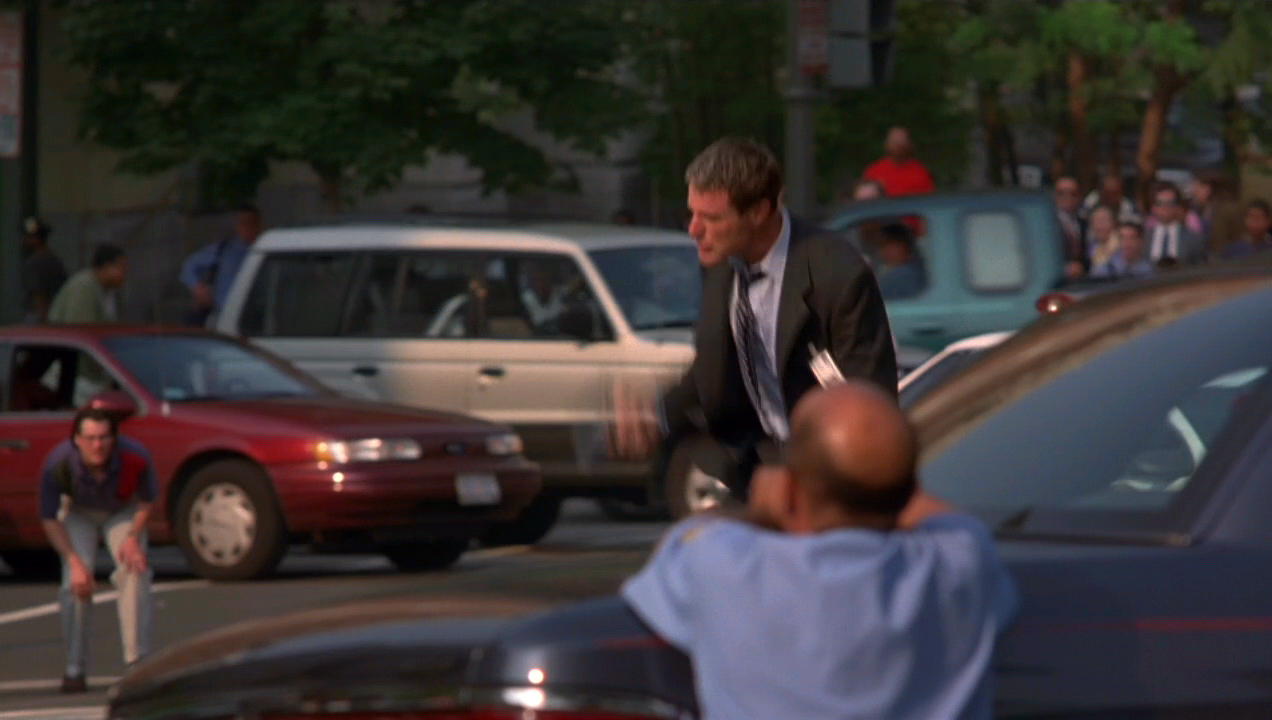 머더 1600 Murder.At.1600.1997.720p.WEB-DL.DD5.1.H264-FGT.mkv_000045637 (464).png