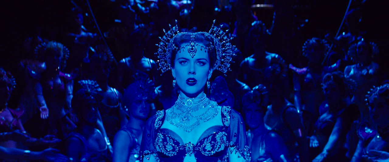 Moulin Rouge! 2001 (1080p Bluray x265 HEVC 10bit AAC 5.1 Tigole).mkv_014152358.png