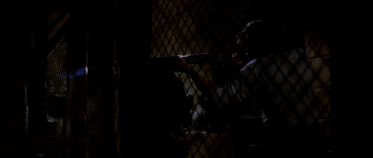 The Thing 1982 X265 UHD 900p-MisterY.mkv_001887219.png