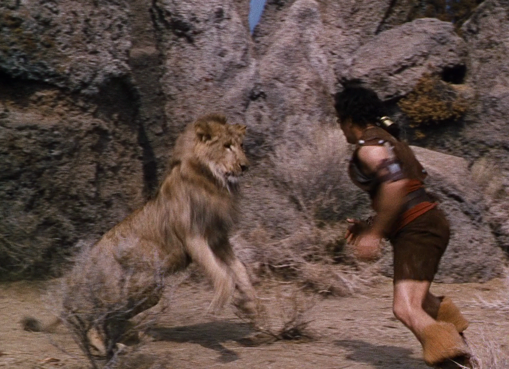 Samson.And.Delilah.1949.720p.BluRay.x264-SiNNERS.mkv_002257416.png