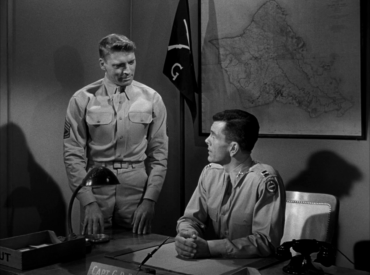 지상에서 영원으로 From Here to Eternity 1953 1080p.mkv_005993195.png