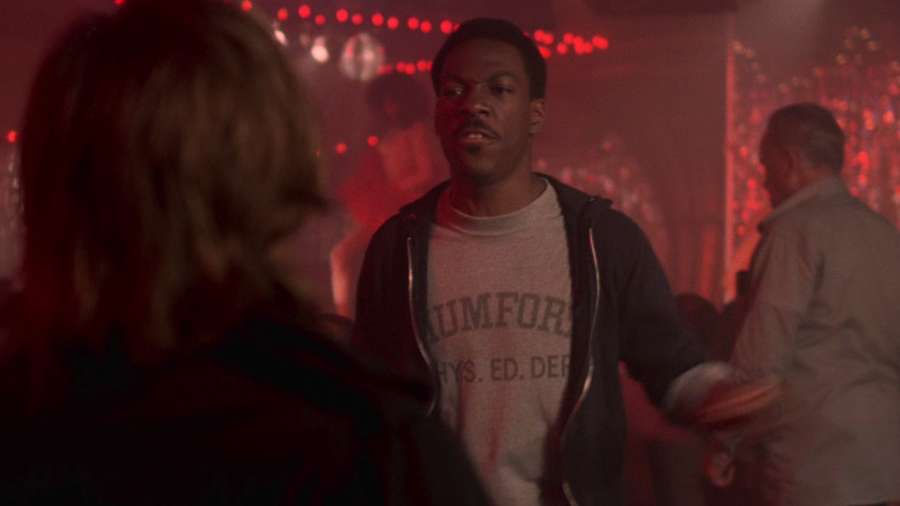 Beverly Hills Cop (1984) RM4K (1080p BluRay x265 HEVC 10bit AAC 5.1 Tigole).mkv_005451505.png