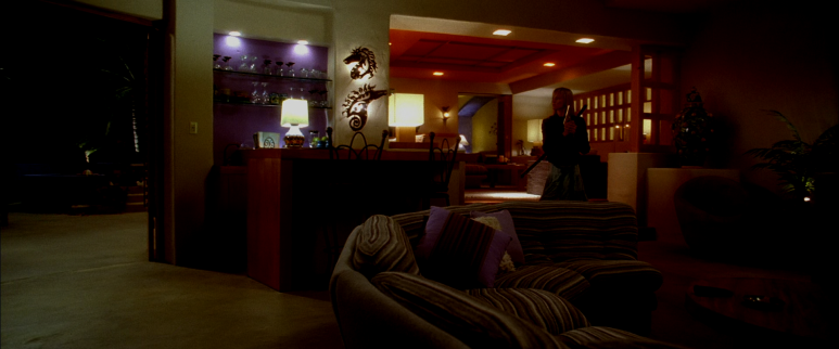 Kill_Bill_Vol._2_(2004)_(1080p_BluRay_x265_HEVC_10bit_AAC_5.1_Silence).mkv_0 (13).png