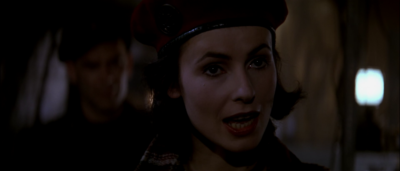 [세인트] The.Saint.1997.1080p.WEB-DL.DD5.1.H264-FGT.mkv_004706582.png