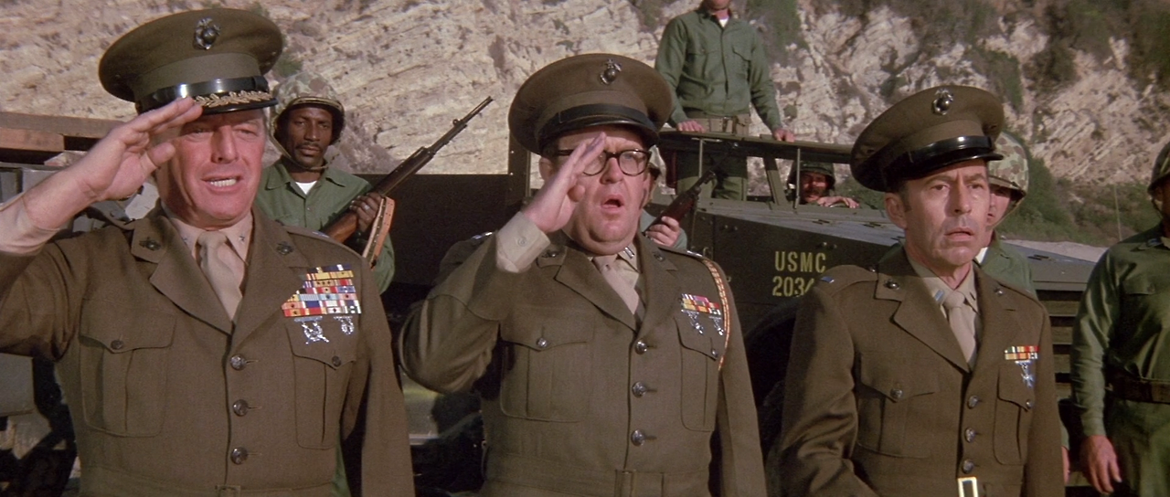 1971 Escape.From.The.Planet.Of.The.Apes.1971.1080p.BluRay.x264-SPARKS.mkv_000258675.png