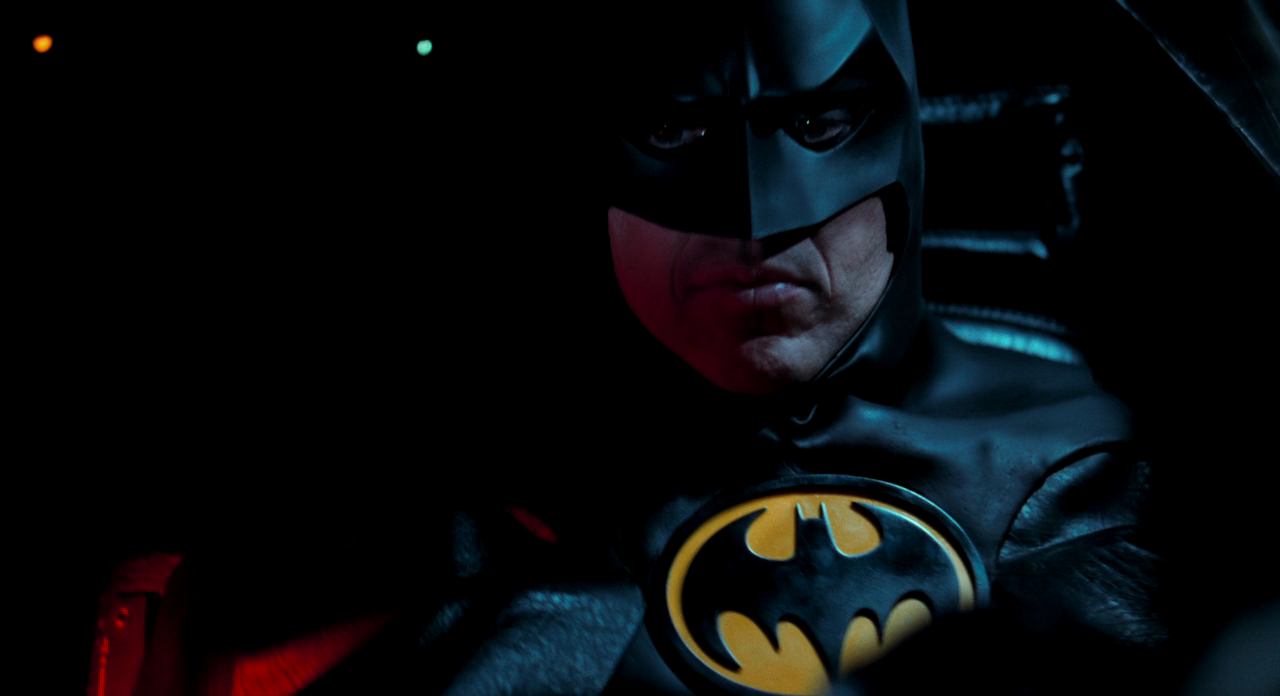 Batman.Returns.1992.REMASTERED.720p.BluRay.X264-AMIABLE.mkv_000911577.png