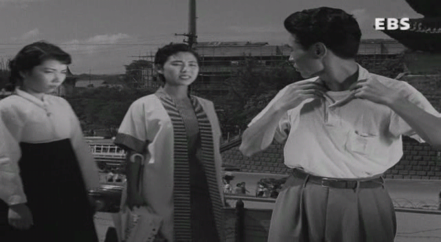 서울의 휴일 (1956) [이용민감독][노능걸, 양미희, 임성숙, 박상익] SDTV.XviD.avi_011311713.png