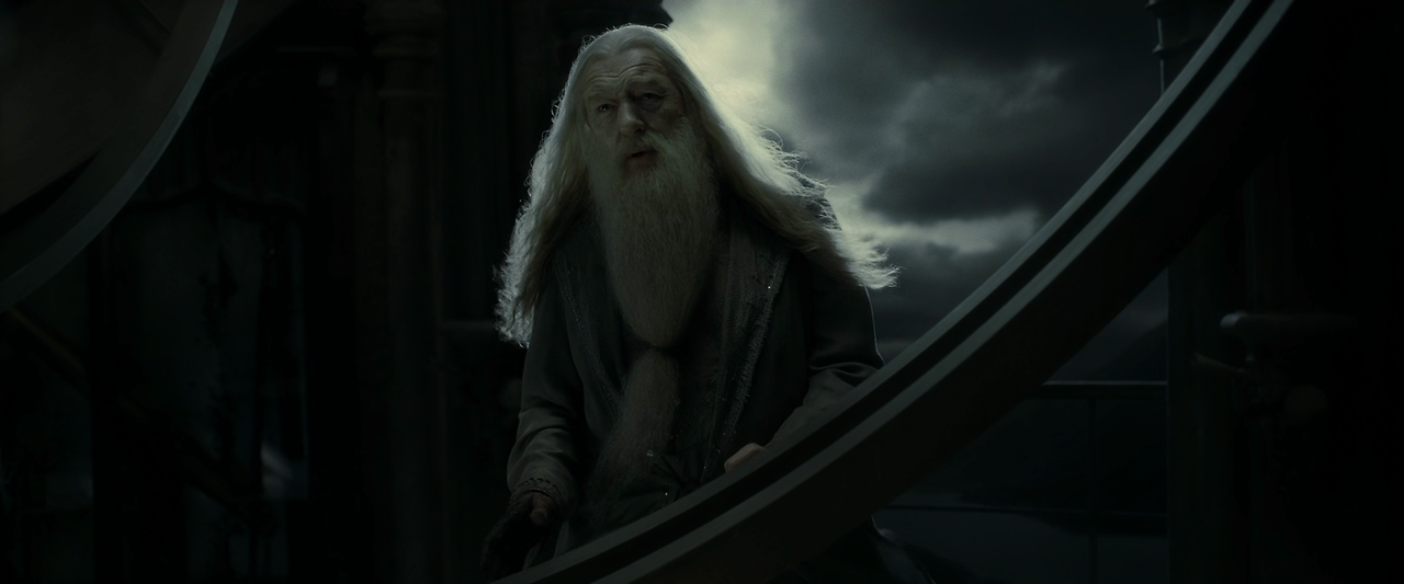 해리 포터와 혼혈 왕자.Harry.Potter.and.the.Half-Blood.Prince.2009.1080p.10bit.HQ.BluRay.x265.HEVC-MZABI.mkv_021137854.png