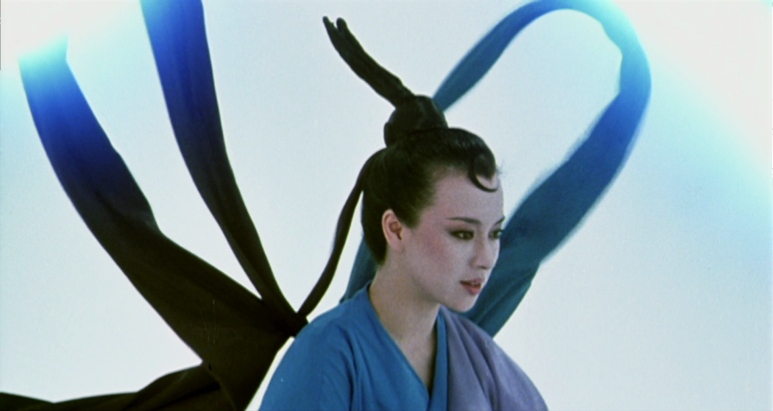 Xin.shu.shan.jian.ke.AKA.Zu.Warriors.from.the.Magic.Mountain.1983.1080p.BluR (31).png