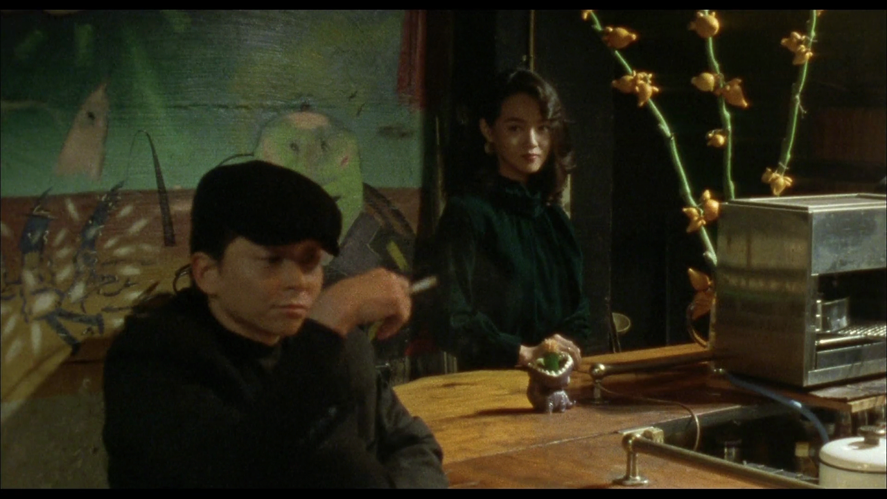 Suit.Yourself.or.Shoot.Yourself.The Heist.1995.JAPANESE.1080p.WEBRip.AAC2.0.x264-NOGRP.mkv_004316664.png