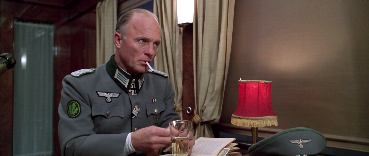 Enemy.At.The.Gates.2001.BRRip.H264.5.1 ch-SecretMyth.mp4_003510248.png