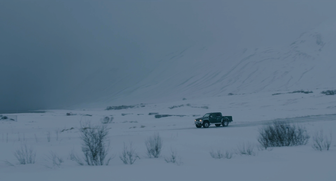 7월 22일 . 22.July.2018.1080p.WEBRip.X264-METCON.mkv_012844482.png