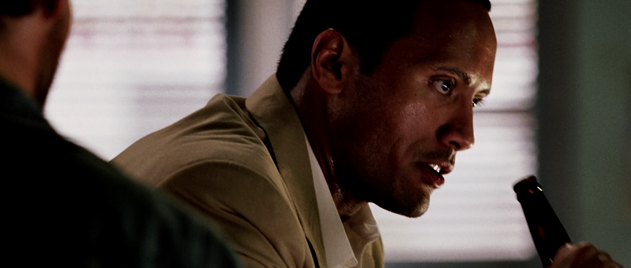 웰컴 투 더 정글 The Rundown (2003) (1080p BluRay x265 HEVC 10bit AAC 5.1 Tigole).mkv_001389138.png