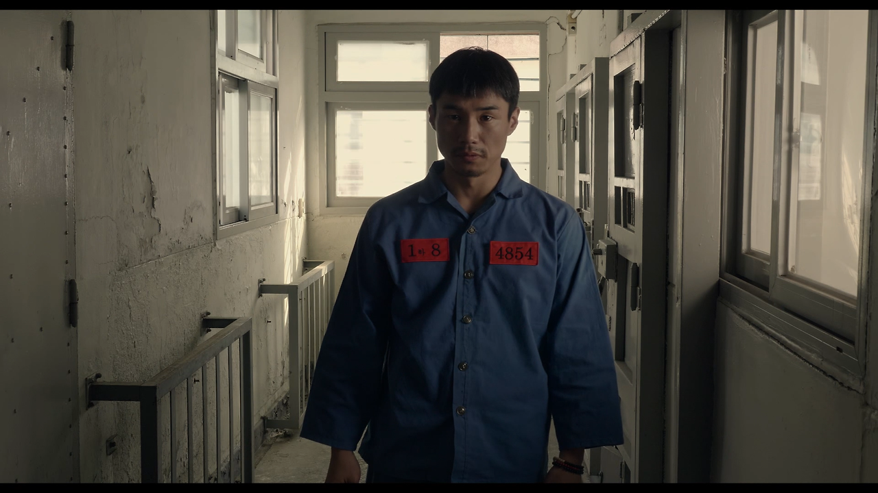 [한국영화] 범털_The Rich Prisoner 범죄드라마.2020.mp4_000254212.png