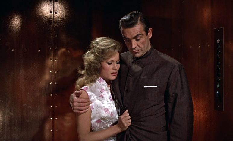 Dr.No.1962.1080p.BluRay.H264.AAC.KORDUB-RARBG.mkv_012619003.png