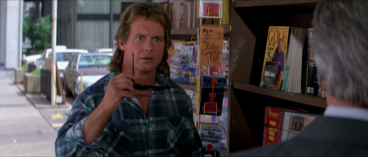 화성인 지구 정복 They Live (1988) RM4K (1080p BluRay x265 HEVC 10bit AAC 5.1 Tigole).mkv_002107125.png