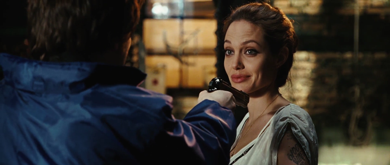 원티드 Wanted.2008.1080p.BluRay.H264.AAC-RARBG.mp4_001563980.png