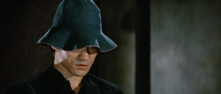 정武문.精武門.Fist_of_Fury.1972.CC.BluRay.1080p.LPCM.1.0.x264-BBQDDQ.mkv_010719472.png