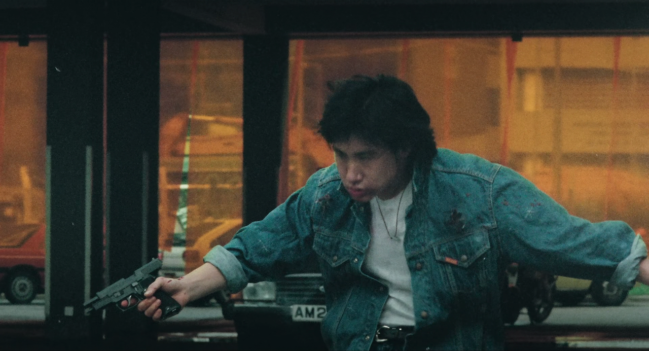 As Tears Go By (1988) Criterion (1080p BluRay x265 HEVC 10bit AAC 1.0 Chinese Silence).mkv_005780525.png