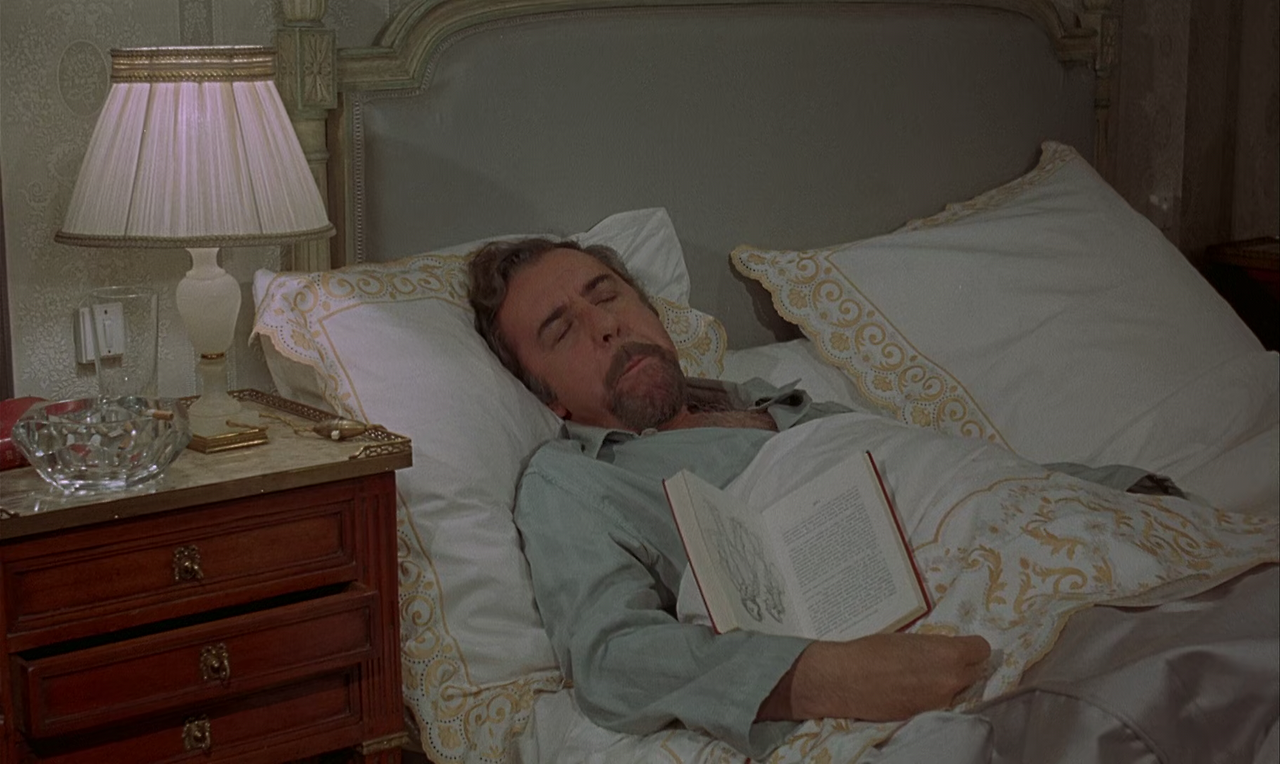 The Discreet Charm of the Bourgeoisie 1972 (1080p Bluray x265 HEVC 10bit AAC 2.0 French Tigole).mkv_005911083.png