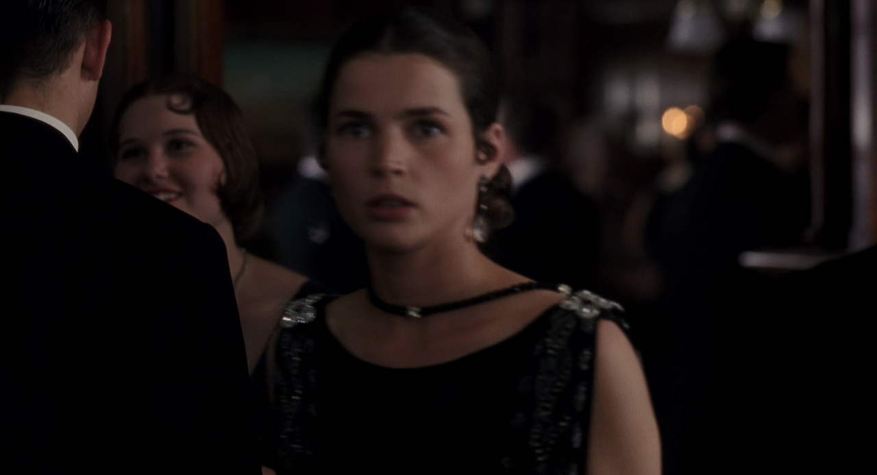 Legends.of.the.Fall.(1994).1080p.BluRay.10-bit.x265.AAC.5.1 Qman[UTR].mkv_015424006.png