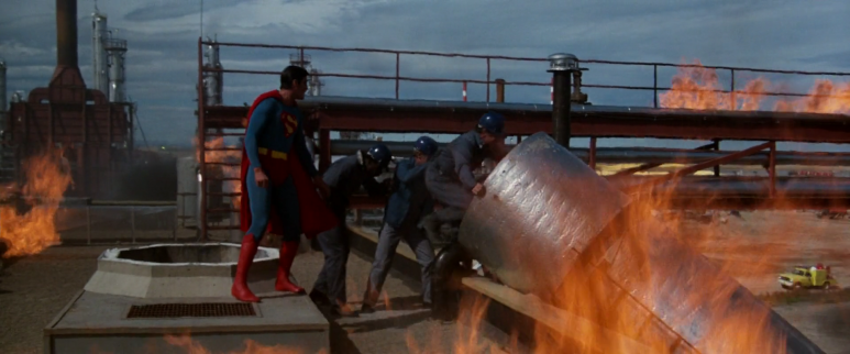 슈퍼맨.1983.Superman_III_(1983)_1080p-H264-AC3_DTS_5.1.mp4_001047714.png