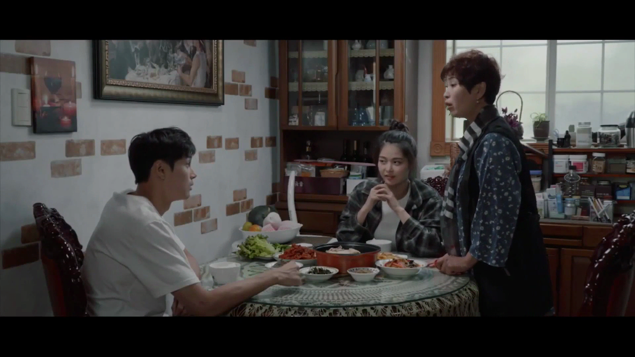 리얼파이터 2019.1080p.FHDRip.H264.AAC.mp4_002552981.png