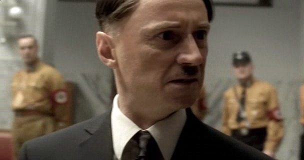 Hitler.The.Rise.Of.Devil.DvDrip.XviD.TLFCD2.avi_003152390.png