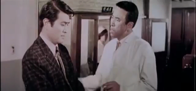 여성상위시대(1969년)(남정임,김지수,남궁원).mp4_005225704.png
