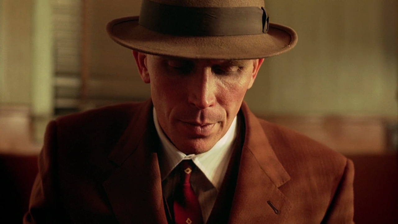 네이키드 런치 Naked.Lunch.1991.1080p.BluRay.x264.anoXmous.mp4_000555635.png