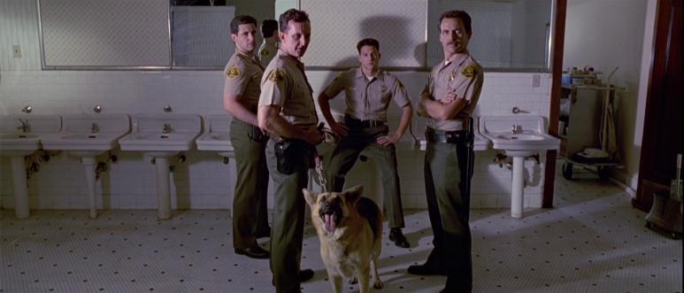 Reservoir.Dogs.1992.1080p.BluRay.DTS.x264-alE13.mkv_011115653.png