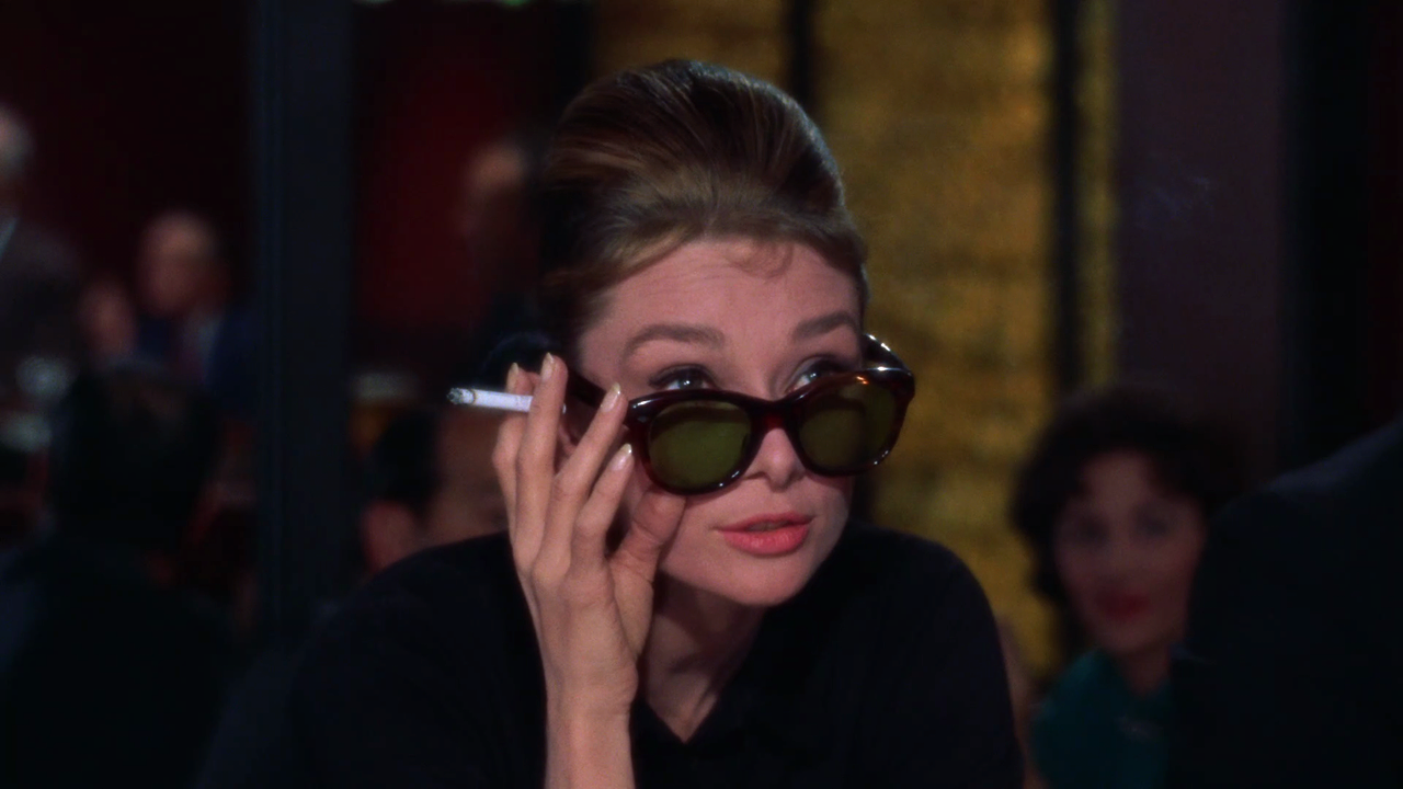 티파니에서 아침을 Breakfast.at.Tiffany's.1961.1080p.BluRay.x264.2Audo-JUG.mkv_005903839.png