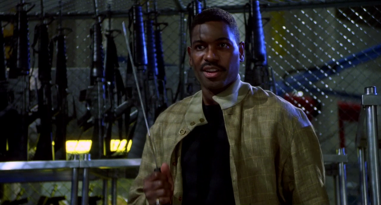 스피시즈 2 Species.II.1998.720p.WEB-DL.DD5.1.H264-FGT.mkv_011334156.png